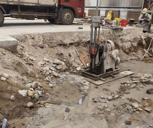 翰林镇公路下沉压浆